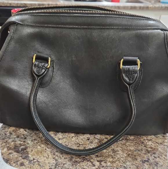 Coach Handbags - Vintage Coach Black SATCHEL Leather Bag